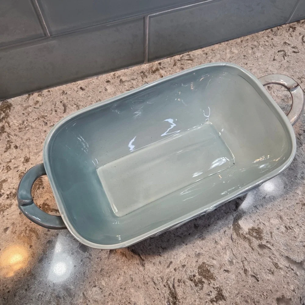 VTG Home Essentials & Beyond Madison Light Blue Ceramic Lidded Tureen Dish